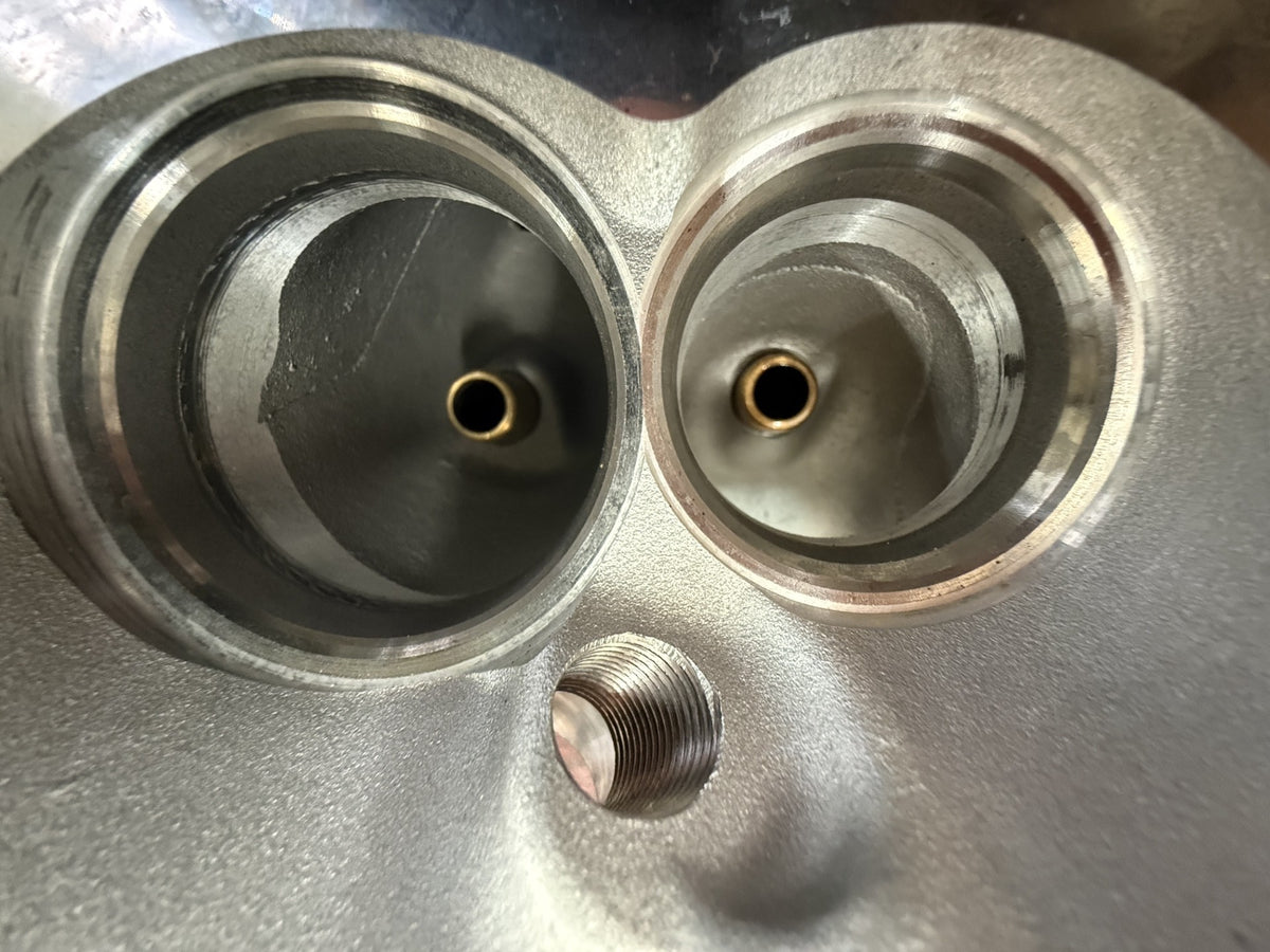 Aluminum Small Block Ford Cylinder Head (bare casting)